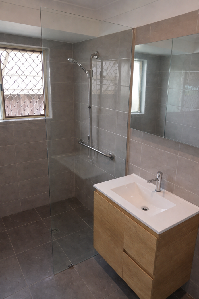 Shower Screens